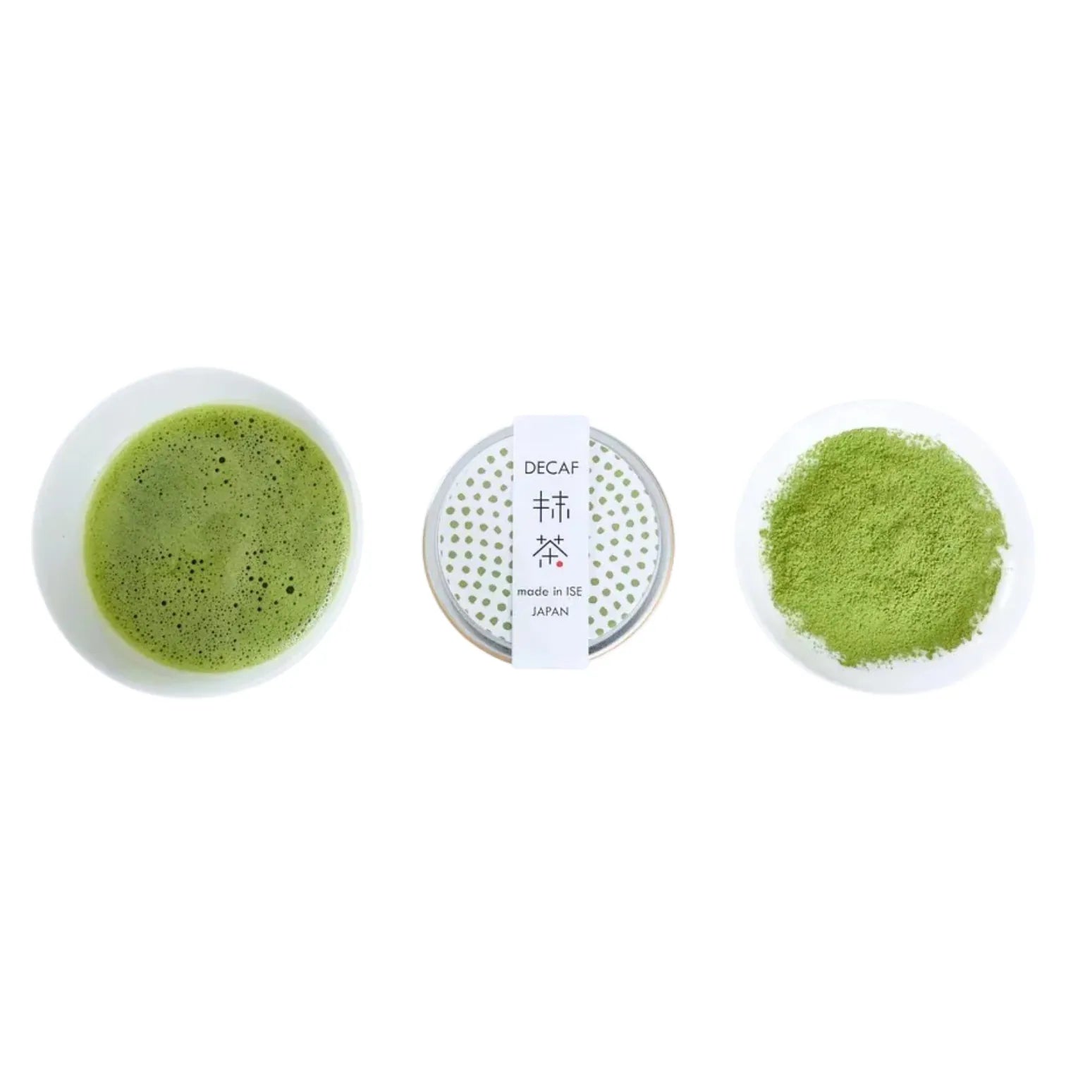 Entkoffeinierter Matcha Tee in Schale, Aludose und Matchapulver